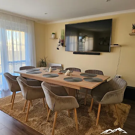 Pompa Apartment *